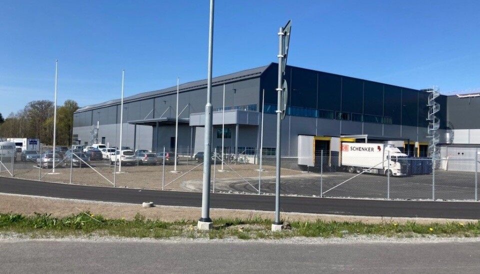 Kungsängens fabrik och butik i Enköping. Kungsängens fabrik och butik i Enköping.