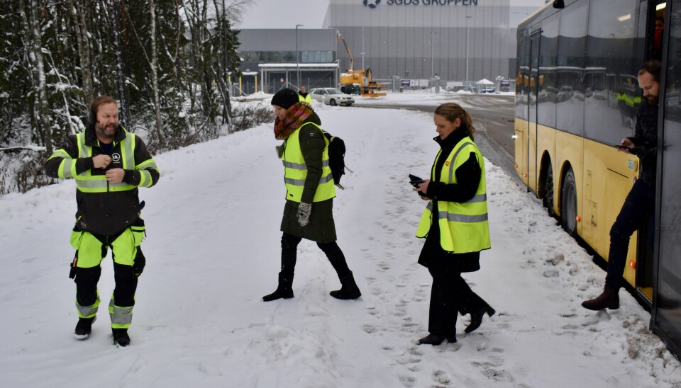 Buss på. Den nya busslinjen till Logistik Bålsta invigdes den 11 december av bland andra kommunstyrelsens ordförande Catherine Öhrqvist (M).