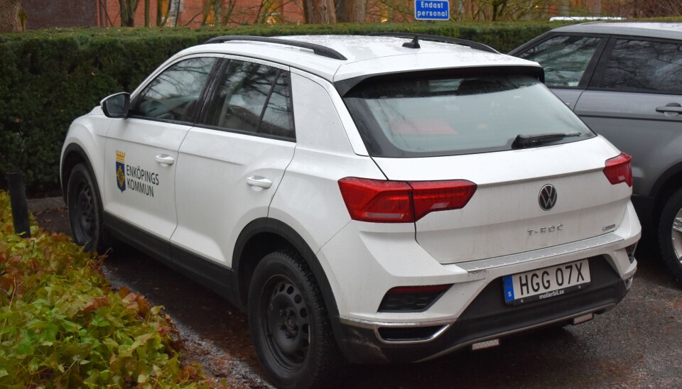Gasar på. Av kommunens 237 lätta tjänstefordon drevs endast 16 procent av biogas eller elektricitet. Den här går på diesel. Gasar på. Av kommunens 237 lätta tjänstefordon drevs endast 16 procent av biogas eller elektricitet. Den här går på diesel.