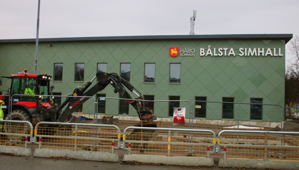 BYGGE. Bålsta simhall är under uppbyggnad.