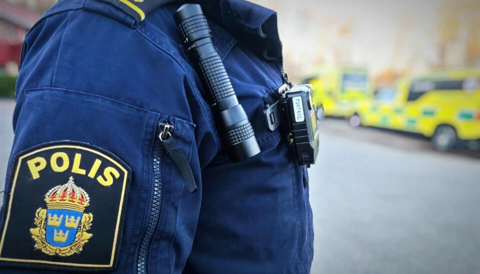 Polisiärt. Genrebild. Polisiärt. Genrebild.
