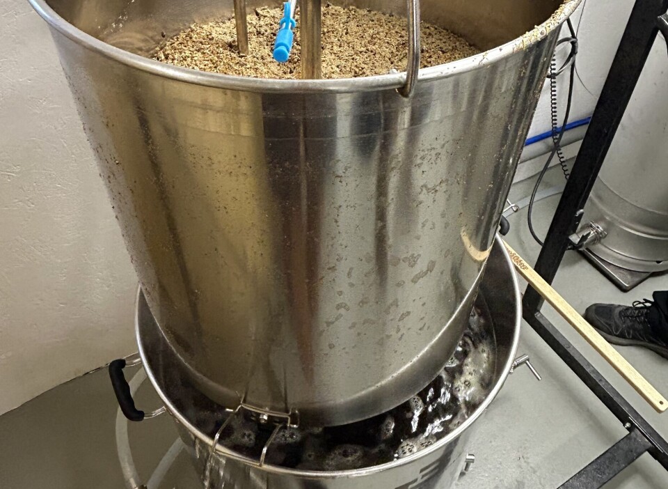 Första bryggningen puttrade på Fagerudd under fredagsförmiddagen.