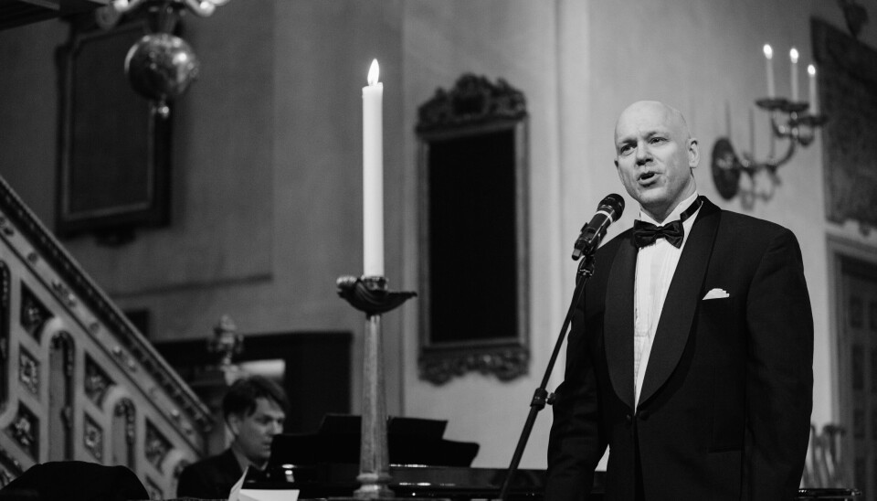 Gunnar Klum är körledare för Bålsta kammarkör. För konserten 'Jorden vi ärvde', som äger rum den 5:e april klockan 15 i Fridegårdsaulan, samarbetar han och kören med musikern Andreas Kreuger och Mattias Klum, Gunnars bror, som är en av Sveriges mest framstående fotografer.