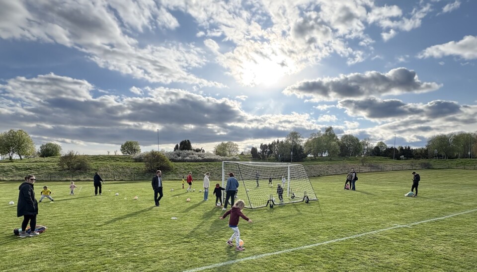 Strålande fotbollstider. Knattefotboll med växande Håbo FF.