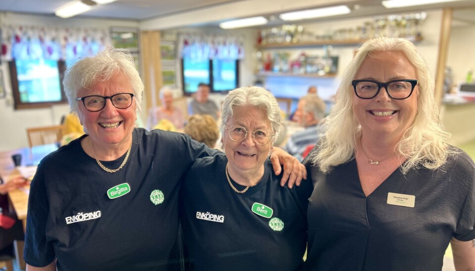 Mötesplatsen. Från vänster: mötesvärdarna Birgitta Ytter, Berit Jedemar och ESK Ungdoms kanslist Veronica Ytter.