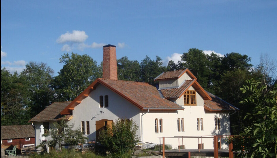 Forsby Kvarn i grön prakt.