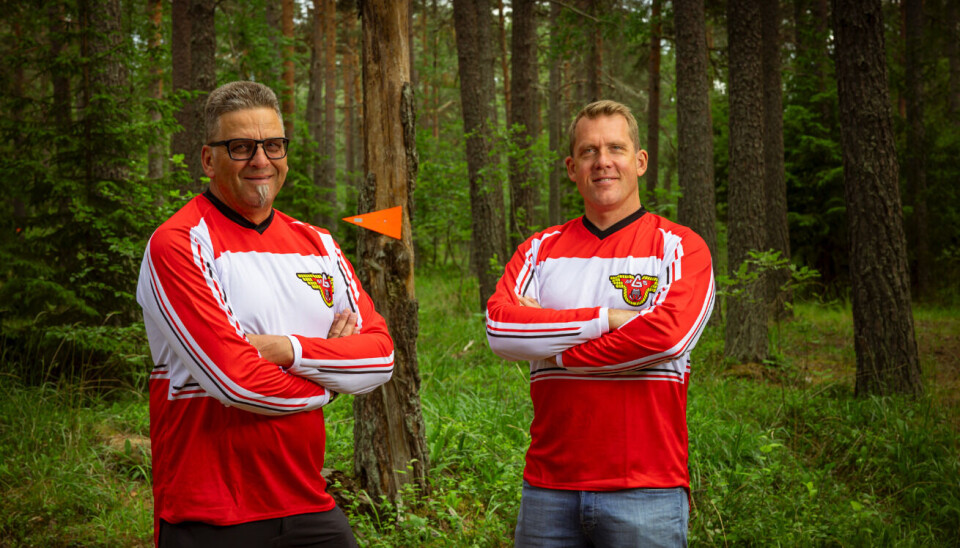 SM-laddar. Göta MS ordförande L-G Ståhl och Niklas Gustafsson, banansvarig, inför helgens SM-fest i Enköping.