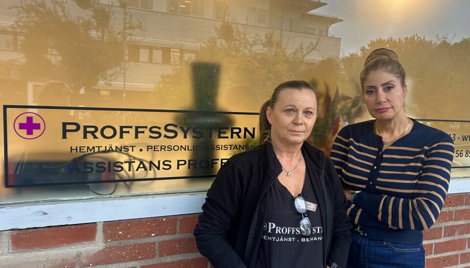 'Det blev en chock'. När hemtjänstföretaget Proffssystern via mejl fick reda på att kommunen säger upp deras avtal, kom det som en chock för dem. På bild undersköterskan Magdalena Johansson och verksamhetschefen Hengameh Azari.